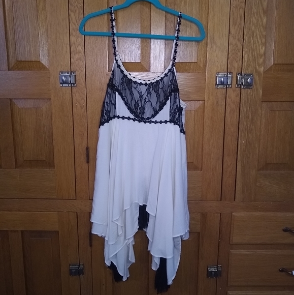 Altar'd State ivory & black lace asymmetric strappy fairy dress - Picture 2 of 6
